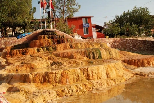 Karahayıt Kaplıcaları nerede, nasıl gidilir? Karahayıt Kaplıcaları faydaları nelerdir?